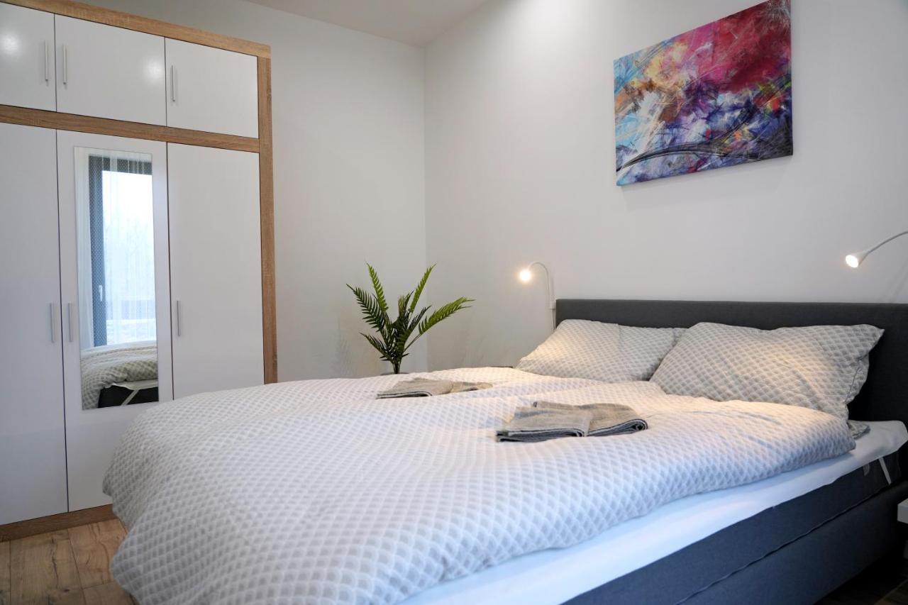 Apartman Zuzana Nesvady Εξωτερικό φωτογραφία