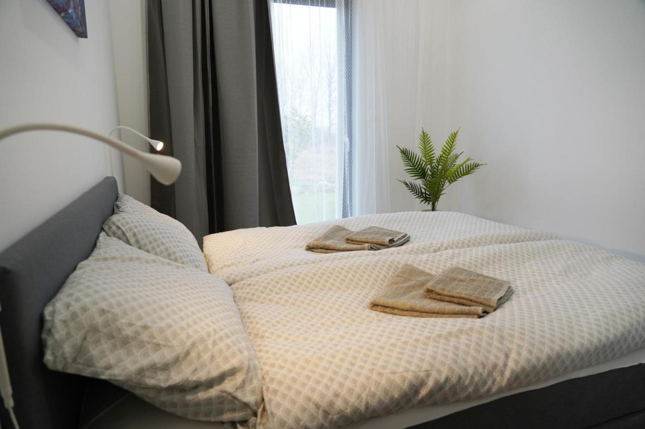 Apartman Zuzana Nesvady Εξωτερικό φωτογραφία