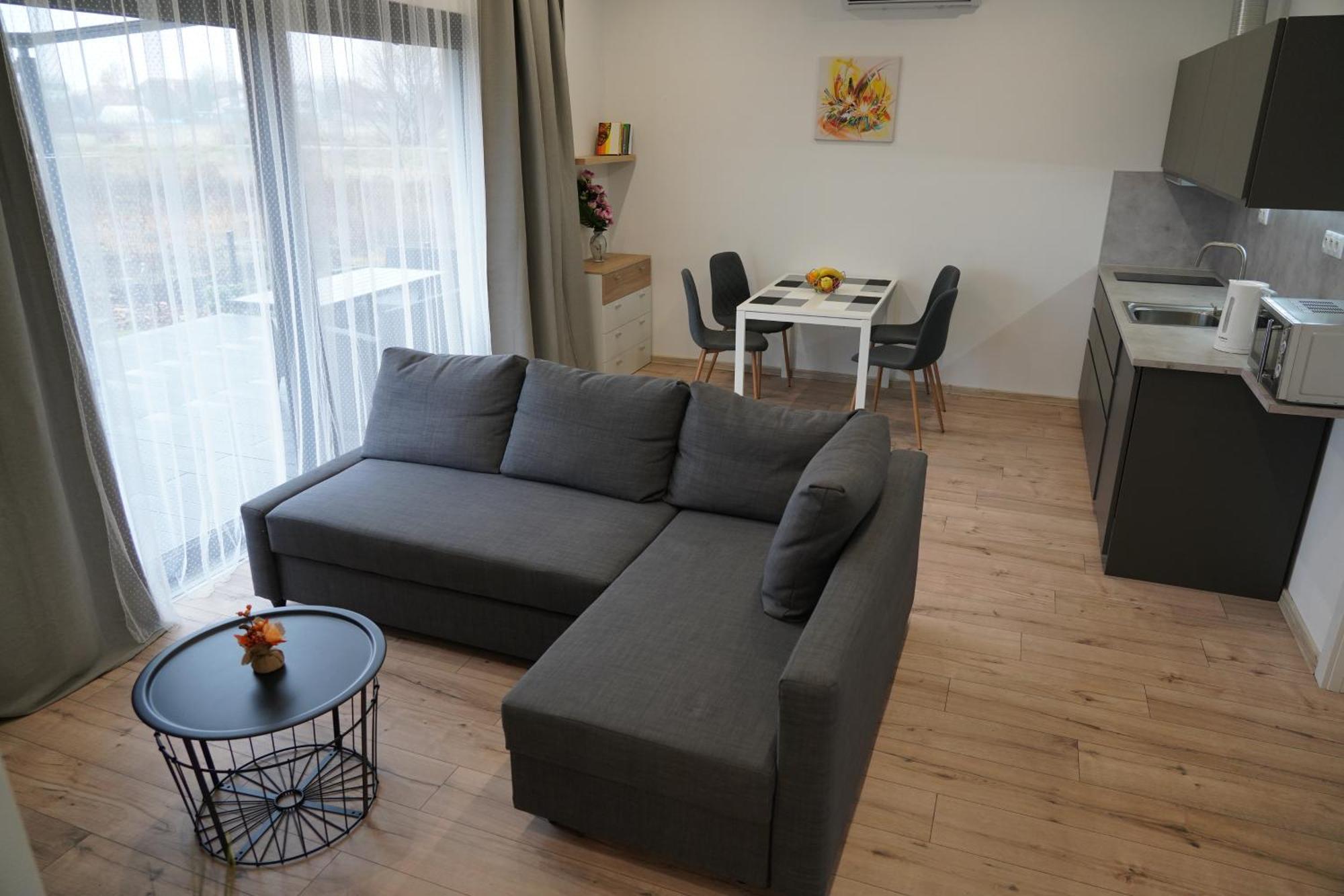 Apartman Zuzana Nesvady Δωμάτιο φωτογραφία
